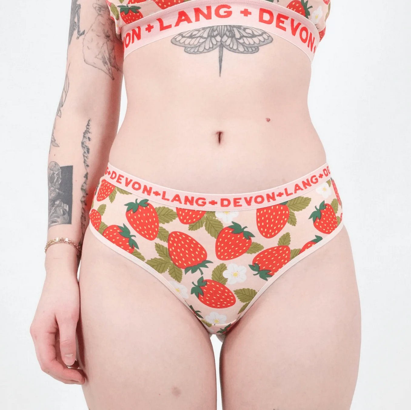 Katrina Everyday Thong in Wild Strawberry