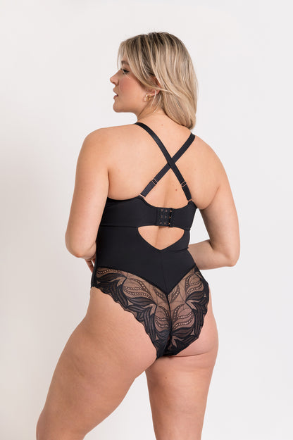 Indulgence Multiway Stretch Lace Body